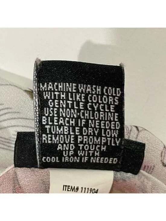 Torrid White Floral Cold Shoulder Top - 0 - Picture 10 of 11